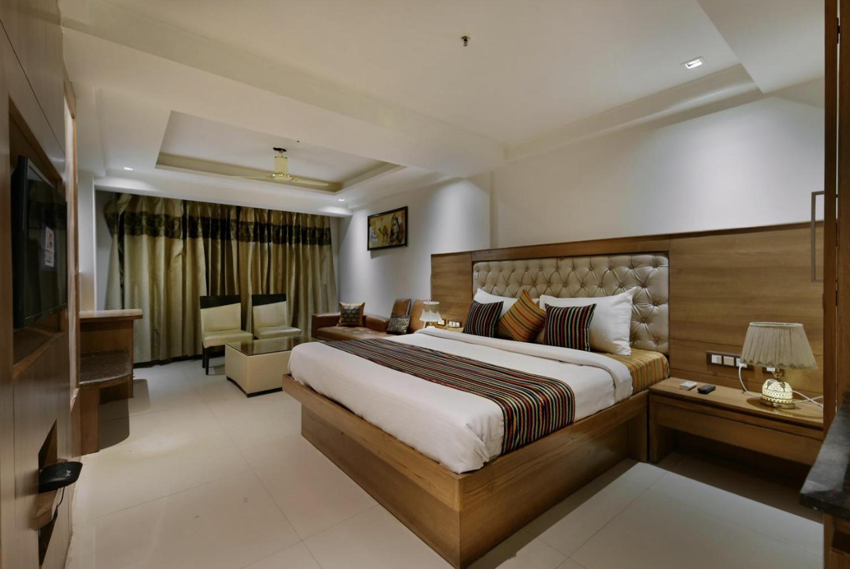 Hotel Lotus Paradise - Banquet & Dining - Near Murthal Sukhdev Rāi Екстериор снимка